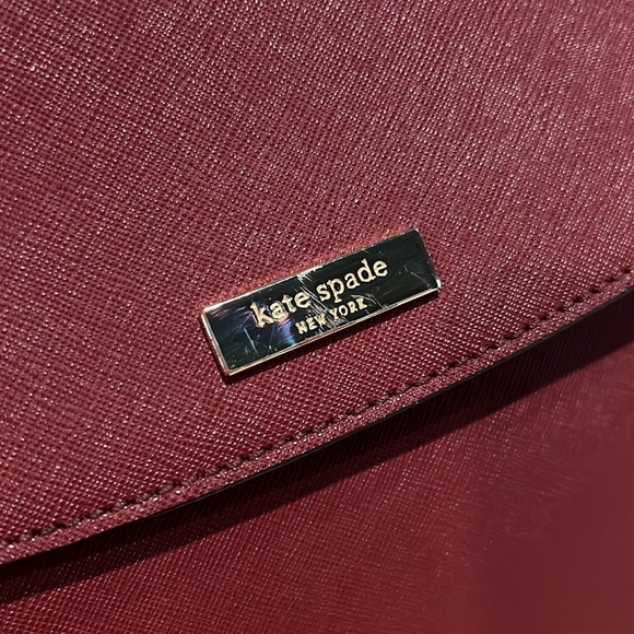 Kate Spade Laurel Way Lilah Burgundy Top Handle Bag - Picture 8 of 8